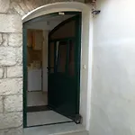 Dube * Split