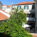 Dube Appartement *