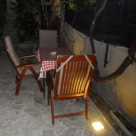 Apartment Dube *