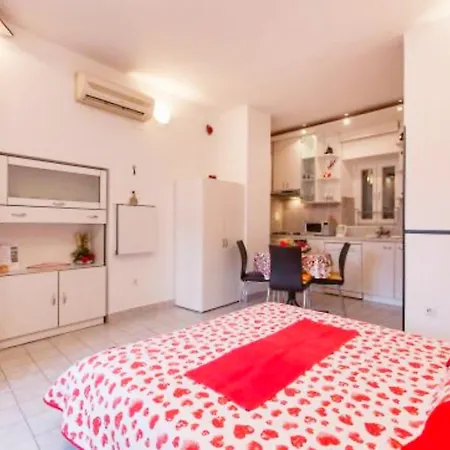 Apartment Dube