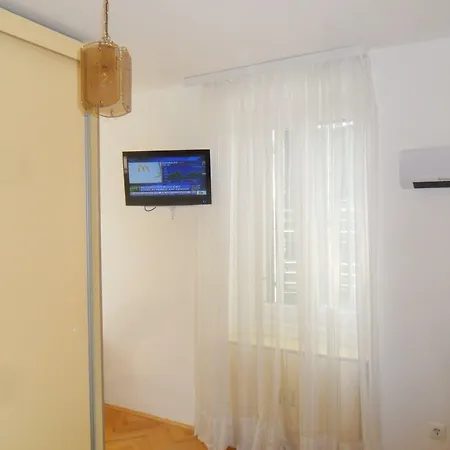 Apartament Dube