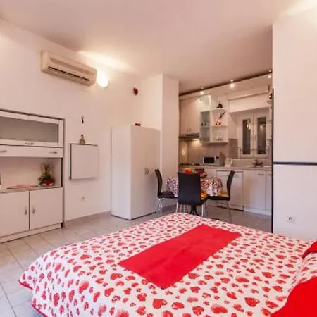 Apartament Dube