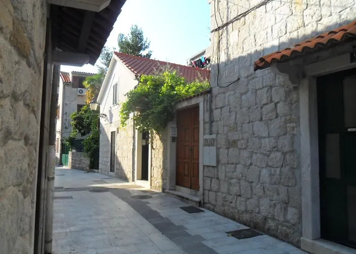 Dube Lejlighed Split